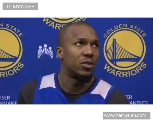 球星化身老大爷走进足球场演绎逆袭人生让人惊叹不已