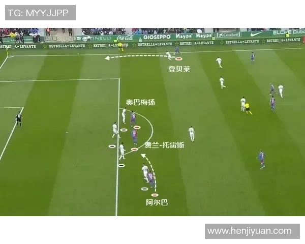 从边路到禁区深处解析足球球星精准传中艺术与战术智慧