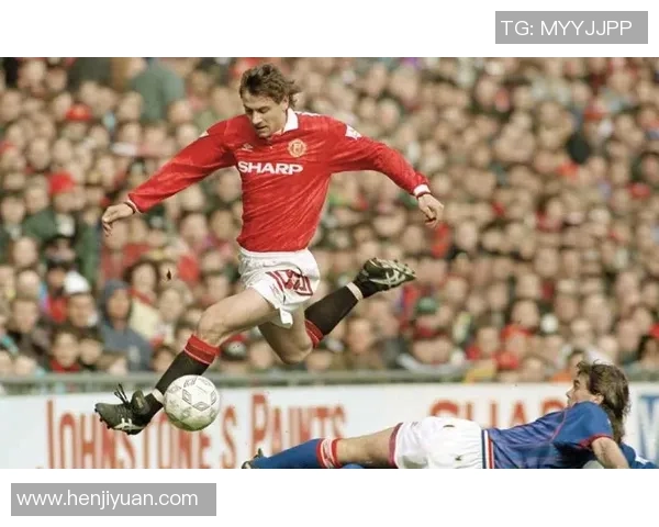 足球史上十大飞翼球星精彩瞬间盘点与传奇回顾 足球史上十大飞翼球星精彩瞬间盘点与传奇回顾